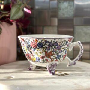 Teacups, Tea Sets & Mugs