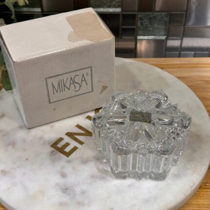 Mikasa Crystal Snowflake Trinket Box Nature's Song German Vintage Boxed