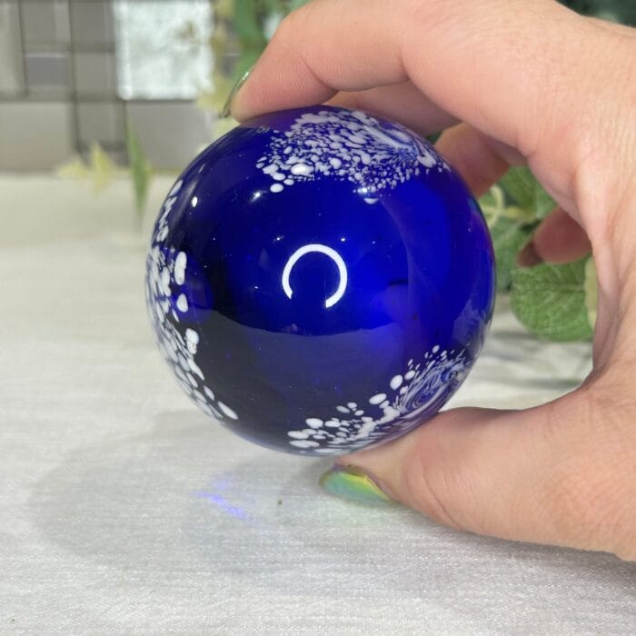 Cobalt Blue Glass Paperweight with White Feather Design - Image 5