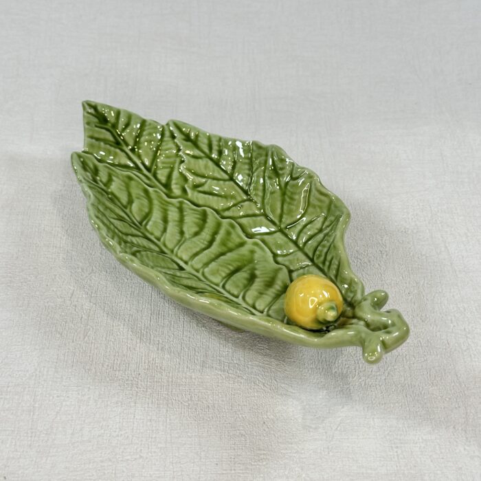 Bordallo Pinheiro Lemon Leaf Dish 1980s Portugal Faience Serving