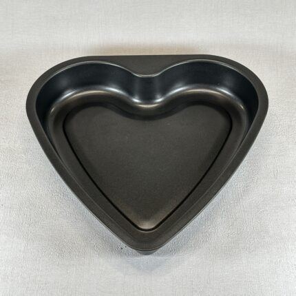 Heart Shaped Cake Pan Non-Stick Baking Tin Love Heart Bakeware 26cm