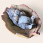 Vintage JR Akita Japan Sleeping Cat Figurine on Leaf Dish, 1950s Ceramic Kitsc