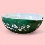 Vintage JAJ Pyrex Green Clover Leaf Cinderella Bowl, Large 1950s Mixing Bowl