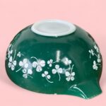 Vintage JAJ Pyrex Green Clover Leaf Cinderella Bowl, Large 1950s Mixing Bowl