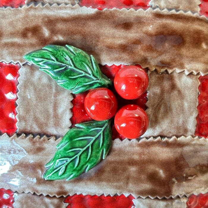 Vintage 60s Ceramic Cherry Pie Dish, Retro Pie Keeper with Lattice Lid